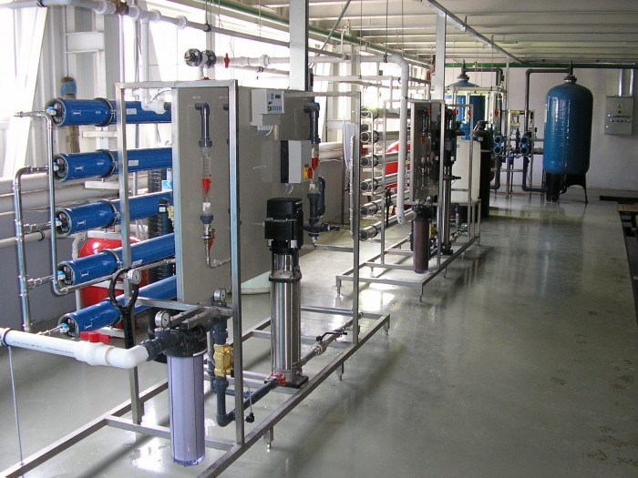 Acquisition system for the production of desalinated water batteries, Q = 2,5 m3 / h